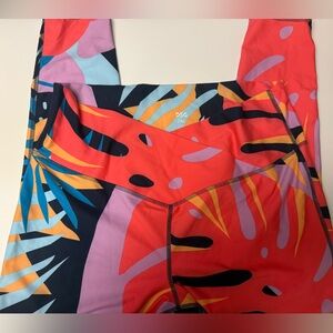 DSG Multicolor Tropical Print Leggings